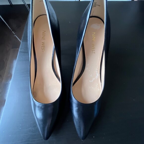 Nine West Heels Black Size 7 - Picture 2 of 4